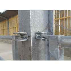 Zaczep okalający zakończenie ściany